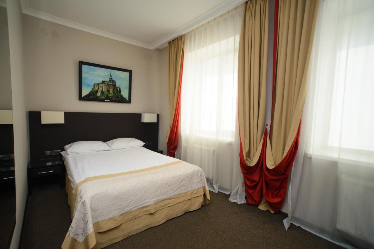 Optima Collection Kharkiv Hotel Exterior foto